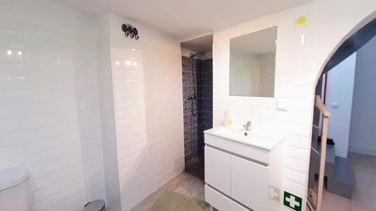 Happy Terrace Downtown Tiny House 100% Portuguese Villa Faro Luaran gambar