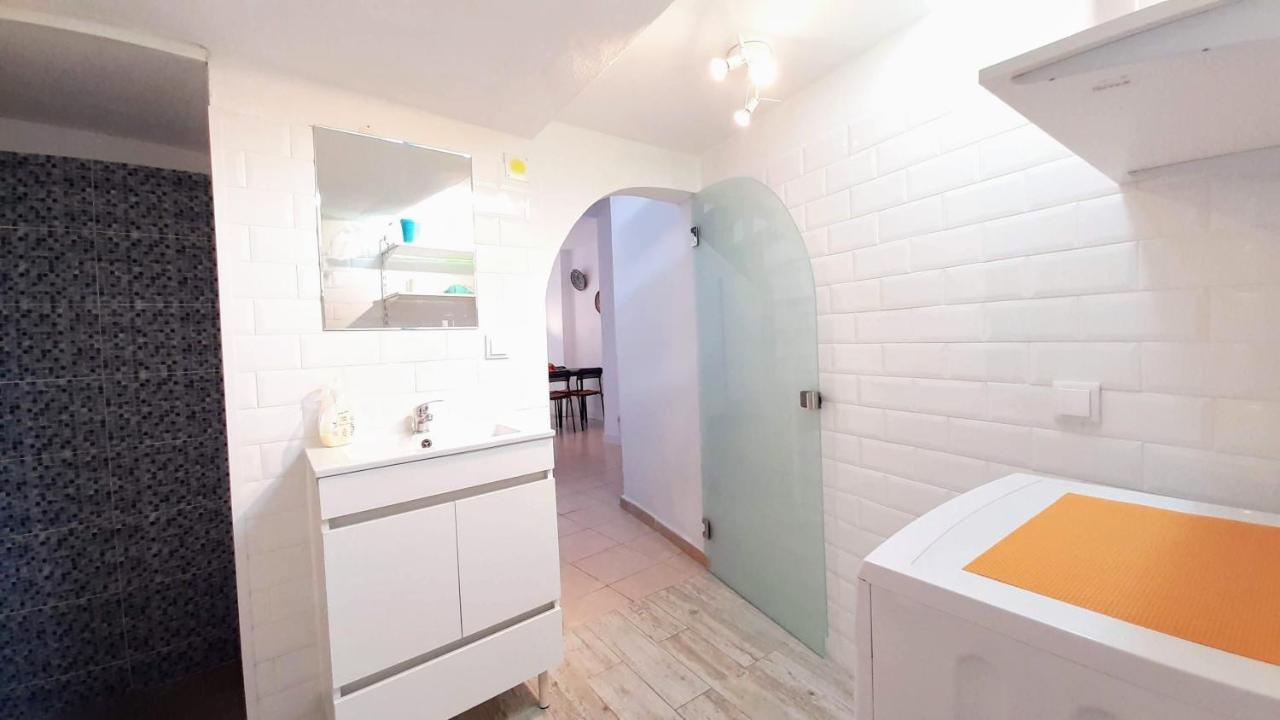 Happy Terrace Downtown Tiny House 100% Portuguese Villa Faro Luaran gambar